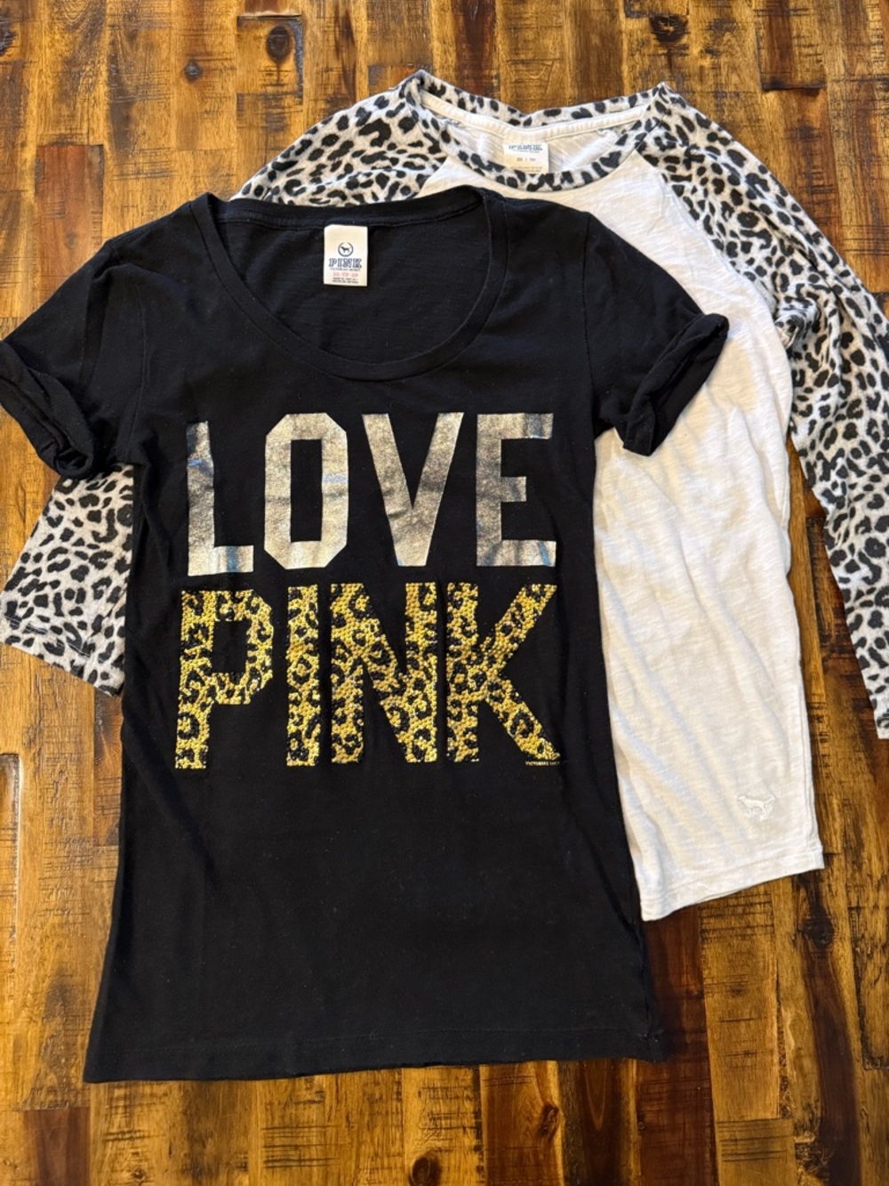 BUNDLE of 2 scoop neck PINK women's sz XS tops! leopard rhinestone black gray
